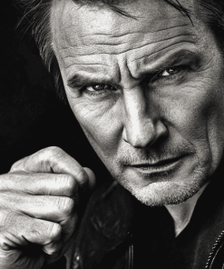 Black And White Liam Neeson Diamond Painting