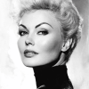 Kim Novak Celebrity Diamond Painting